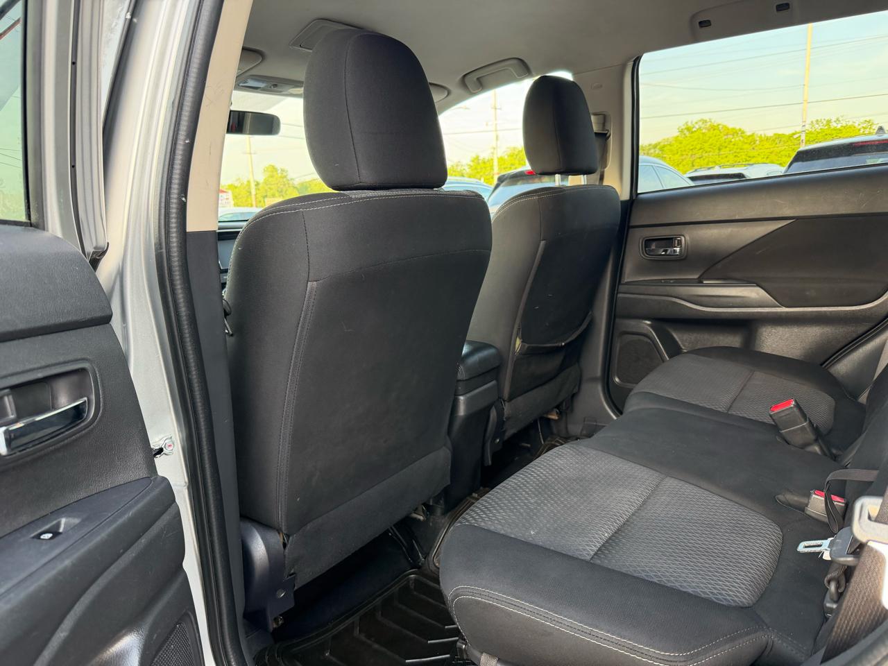 Mitsubishi Outlander SEL AWD 2018