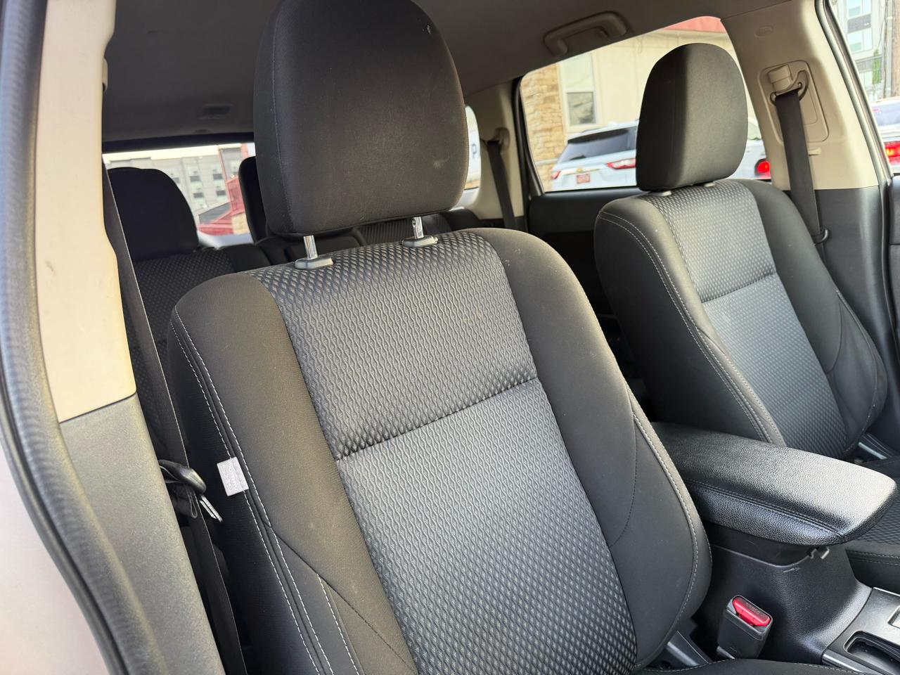 Mitsubishi Outlander SEL AWD 2018