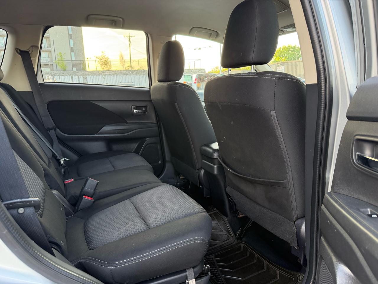 Mitsubishi Outlander SEL AWD 2018