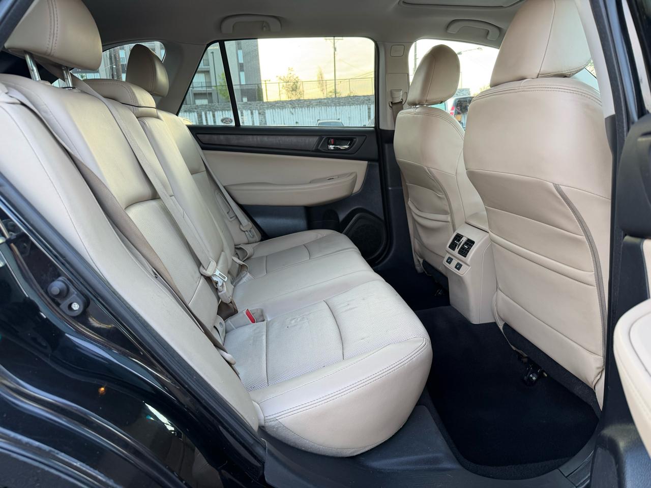 Subaru Outback 2.5i Limited 2017