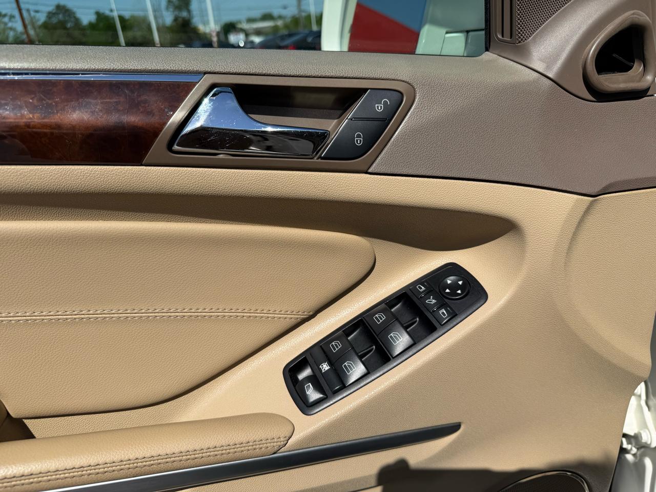 Mercedes-Benz GL-Class GL450 4MATIC 2012