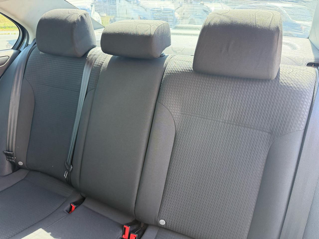 Volkswagen Jetta S 6A 2015