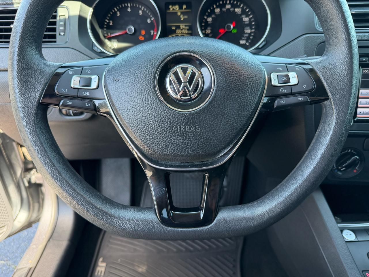 Volkswagen Jetta S 6A 2015