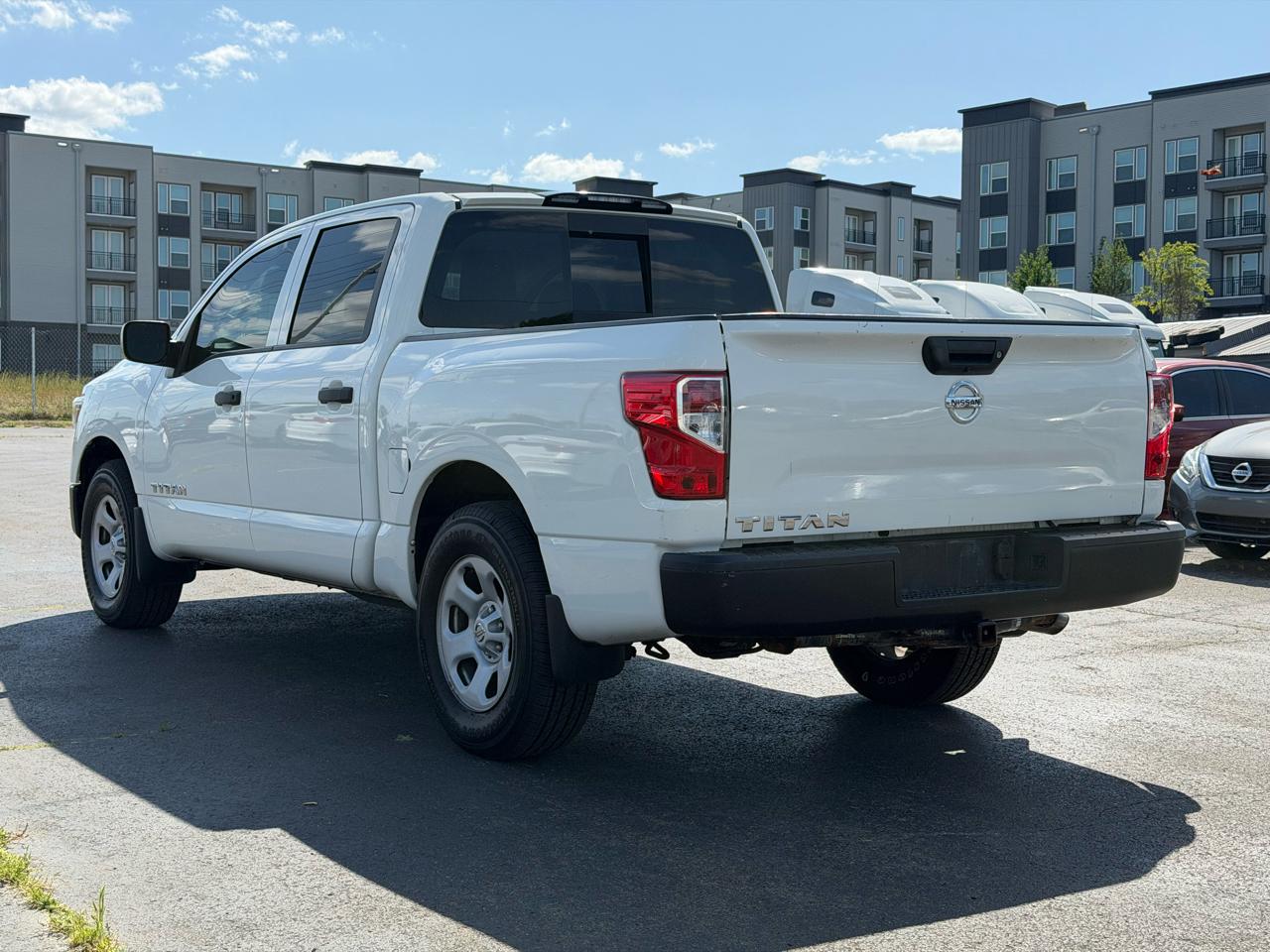 Nissan Titan S Crew Cab 2WD 2019