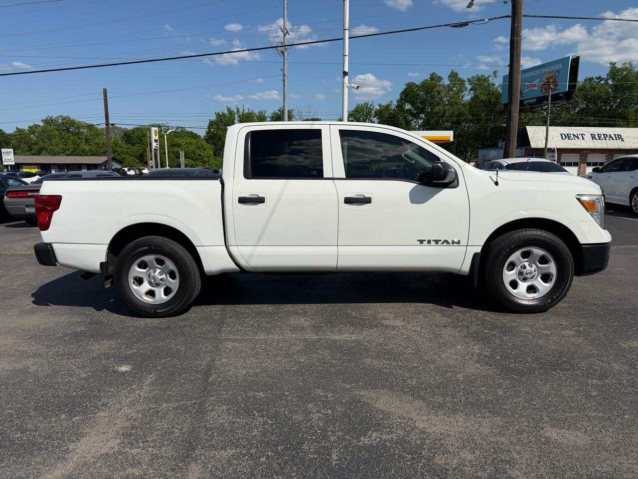 Nissan Titan S Crew Cab 2WD 2019