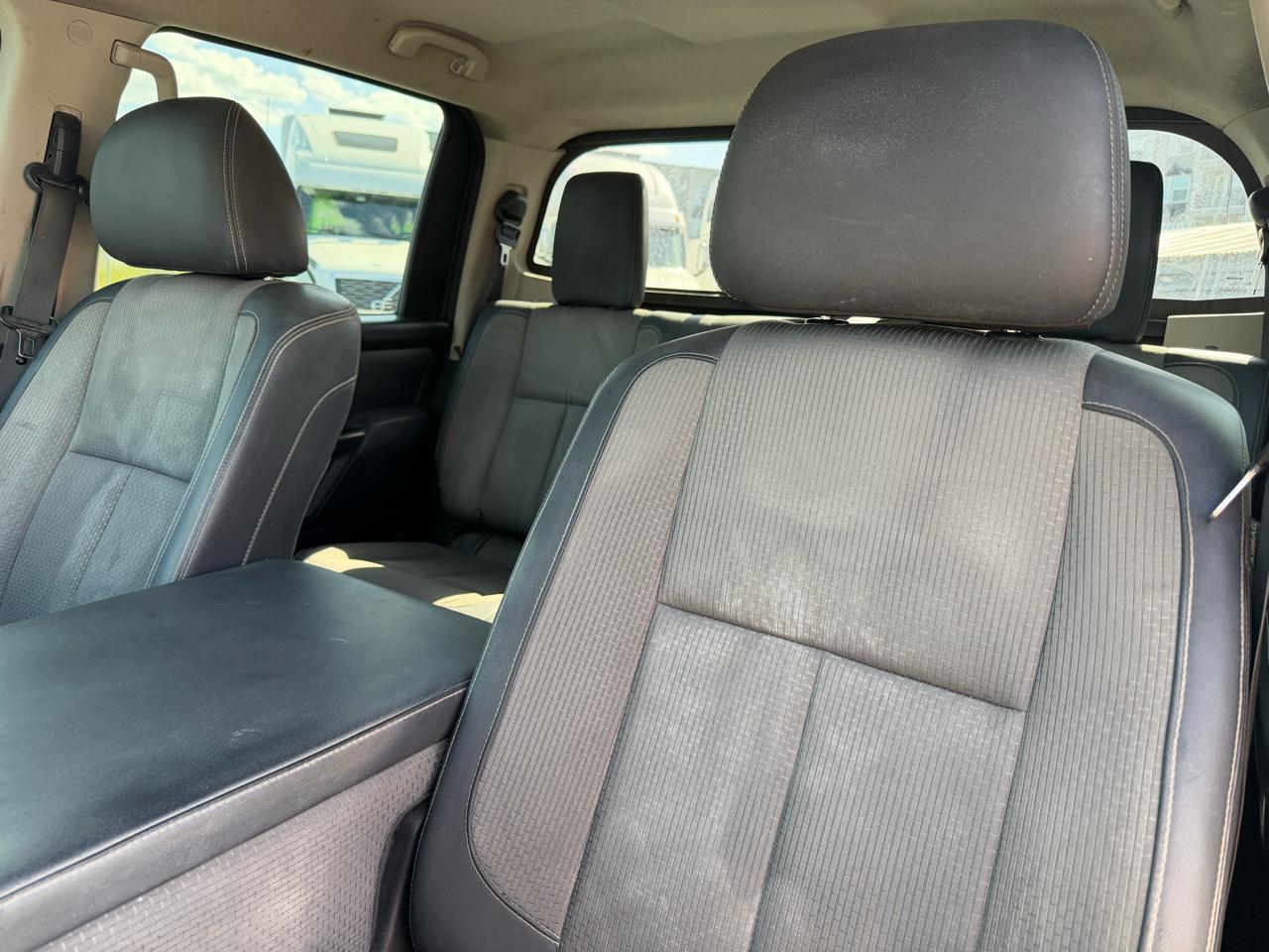 Nissan Titan S Crew Cab 2WD 2019