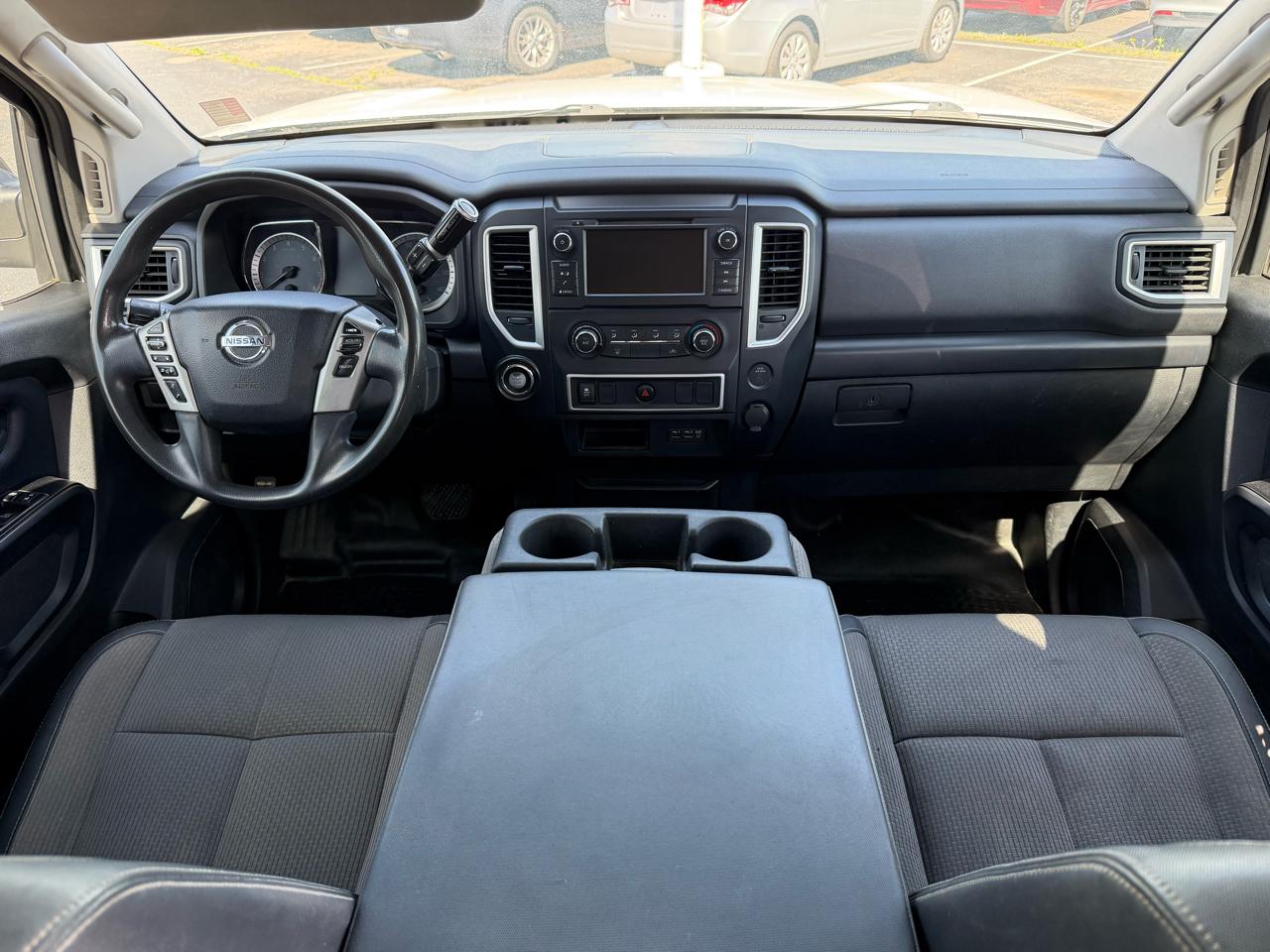 Nissan Titan S Crew Cab 2WD 2019