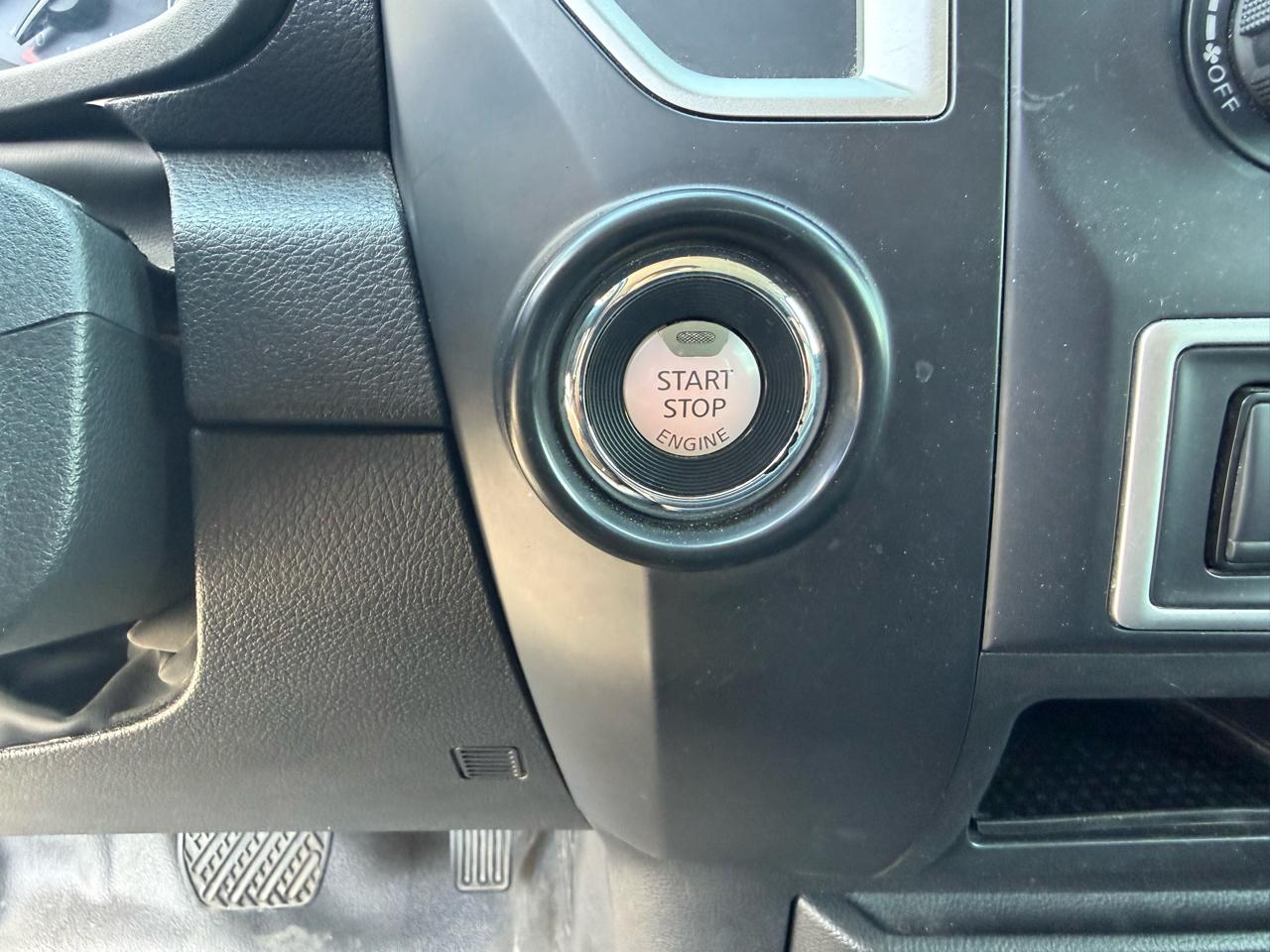 Nissan Titan S Crew Cab 2WD 2019