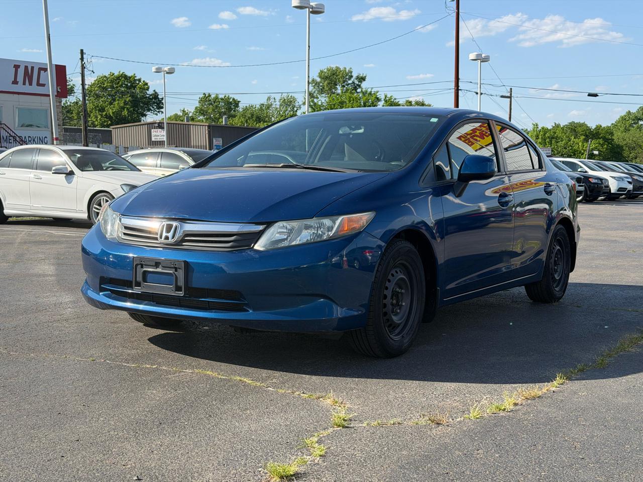 Honda Civic LX Sedan 5-Speed AT 2012