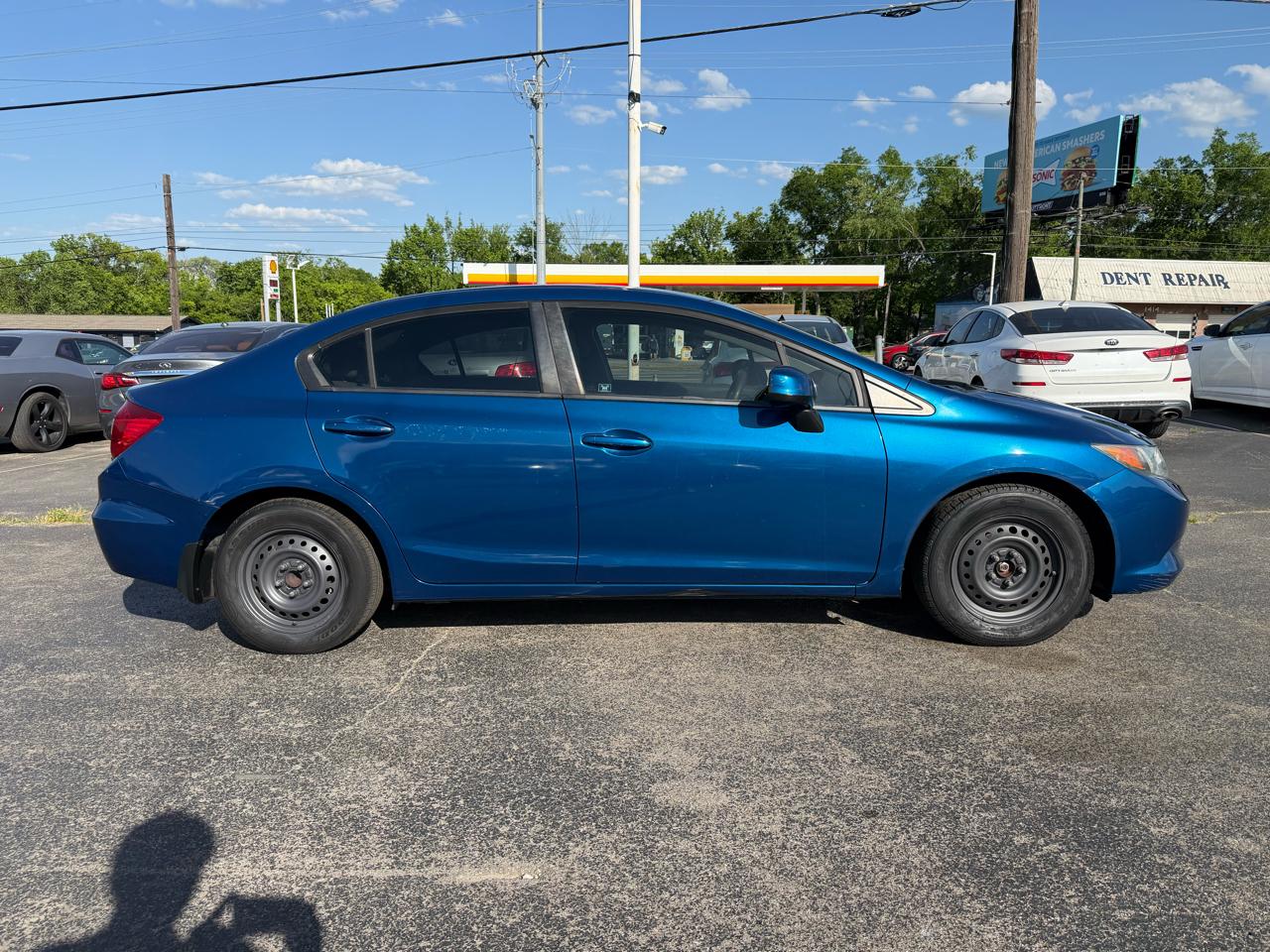 Honda Civic LX Sedan 5-Speed AT 2012