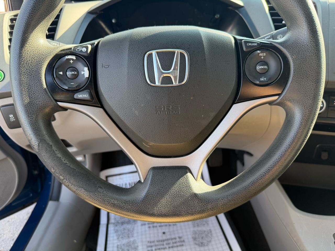 Honda Civic LX Sedan 5-Speed AT 2012