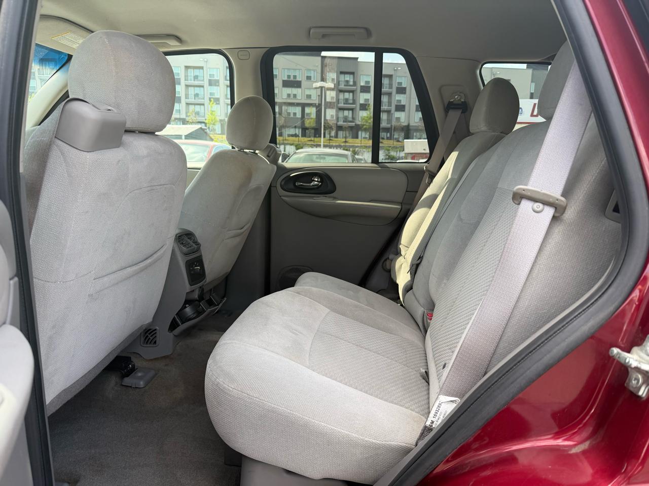 Chevrolet TrailBlazer LS1 2WD 2007