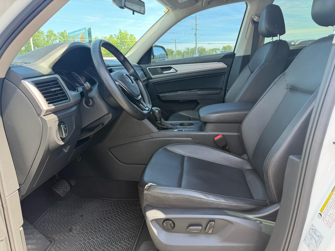Volkswagen Atlas SE w/Technology 2020