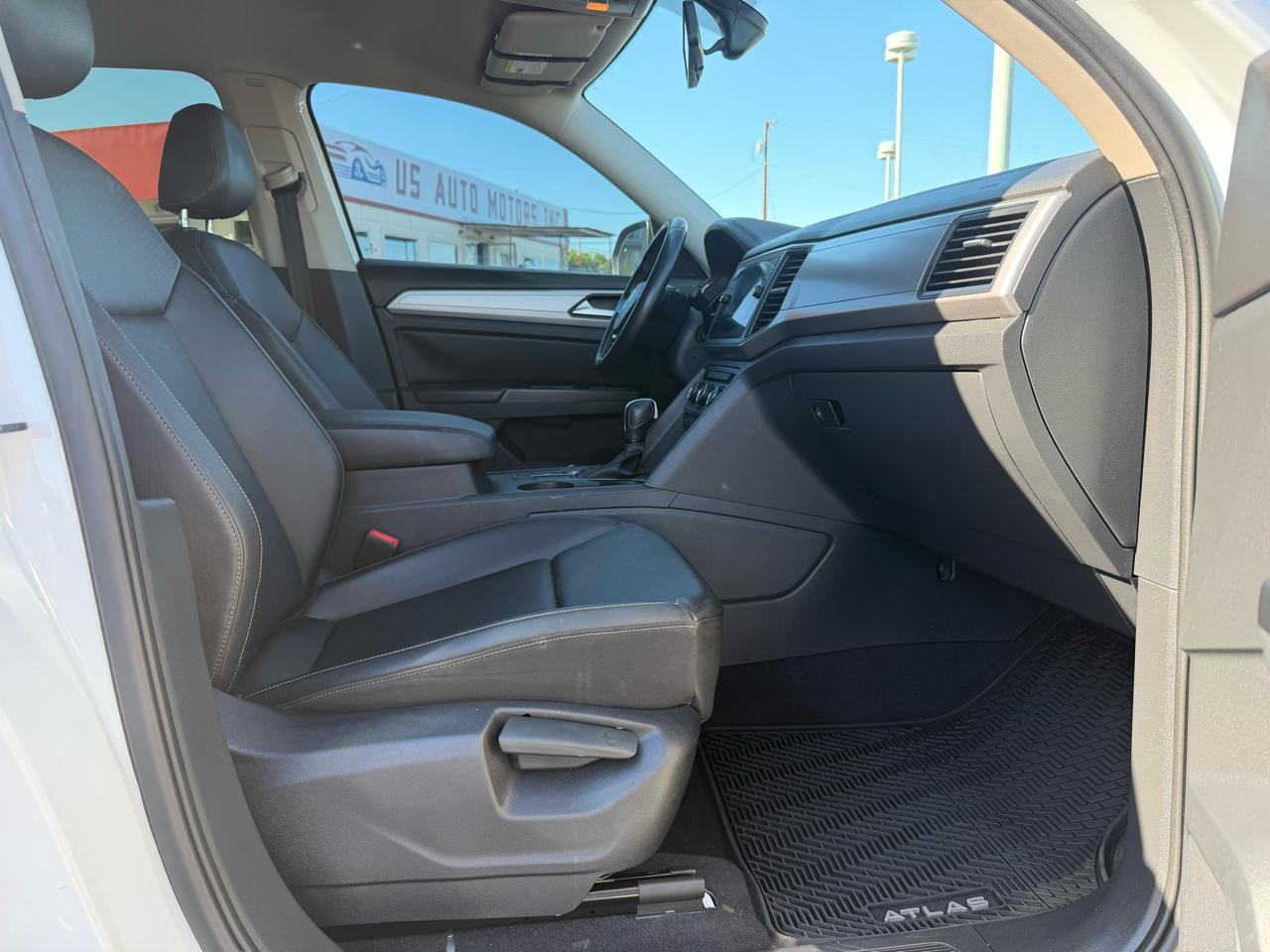 Volkswagen Atlas SE w/Technology 2020