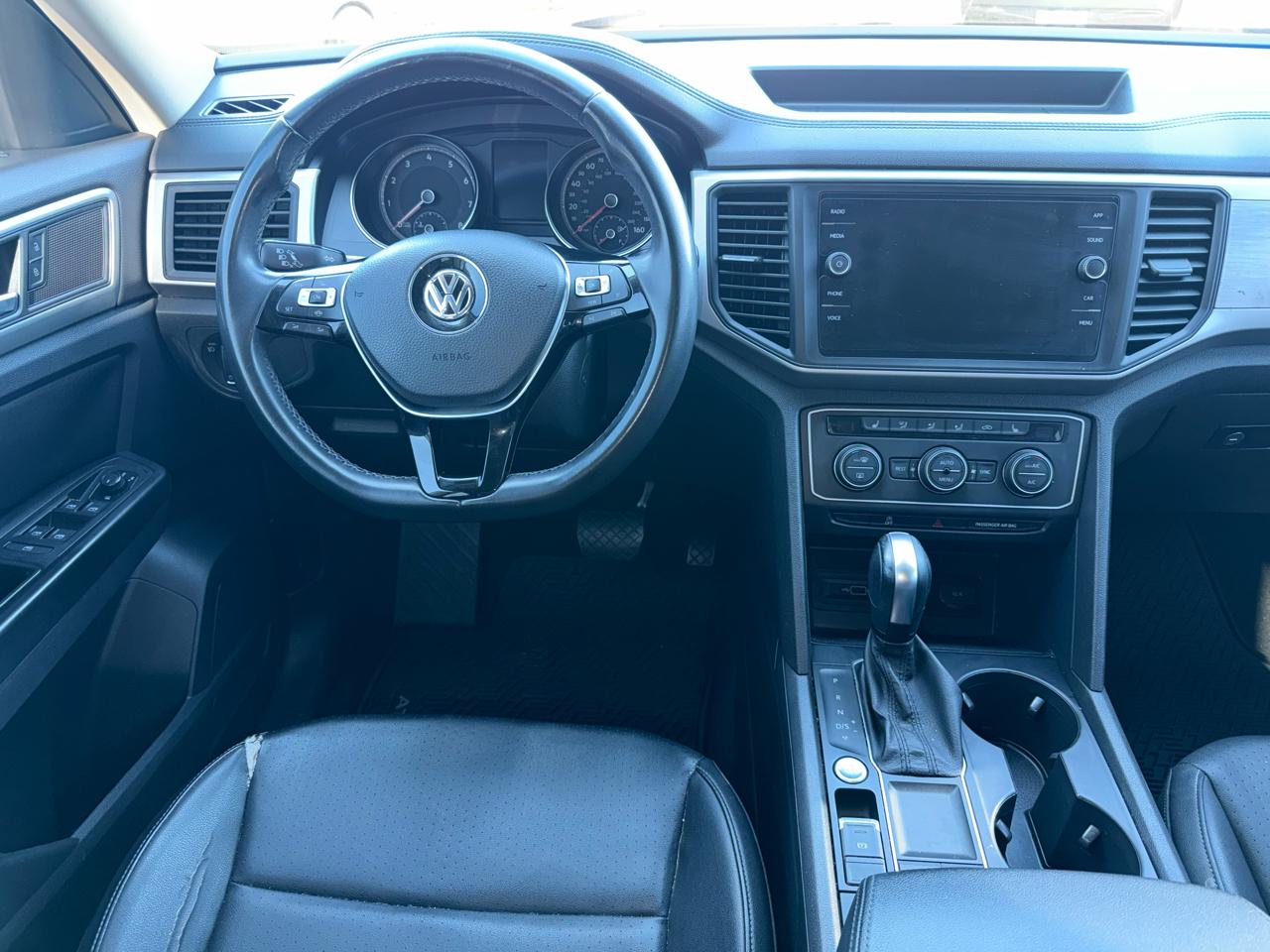 Volkswagen Atlas SE w/Technology 2020