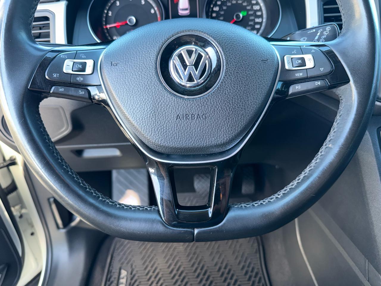 Volkswagen Atlas SE w/Technology 2020