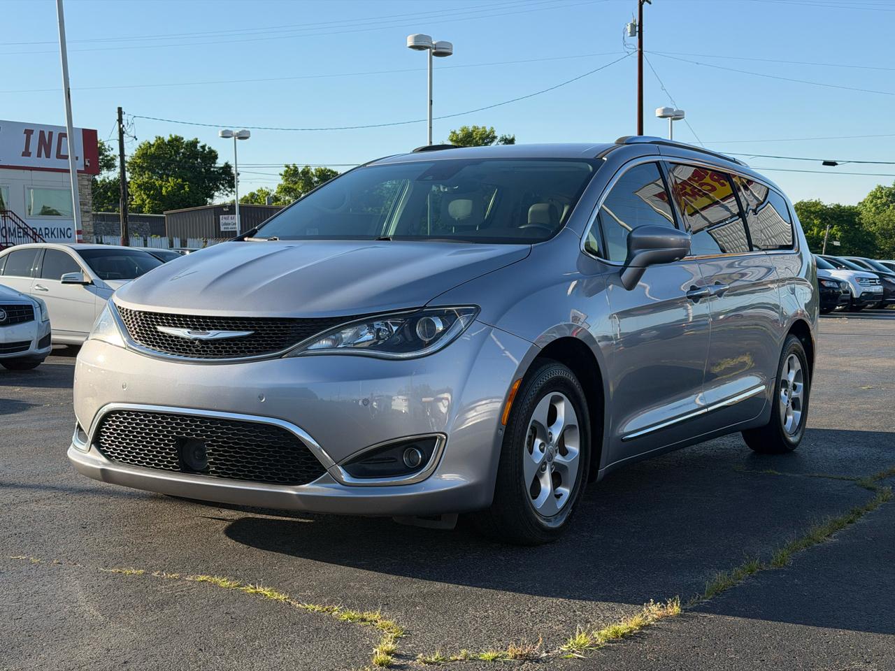 Chrysler Pacifica Touring-L Plus 2017