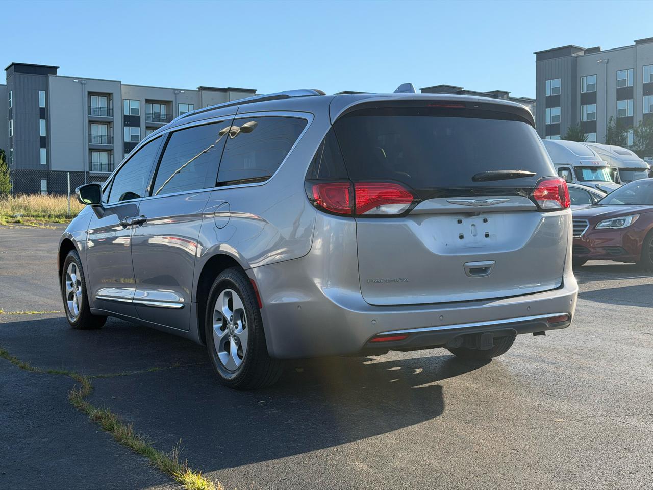 Chrysler Pacifica Touring-L Plus 2017