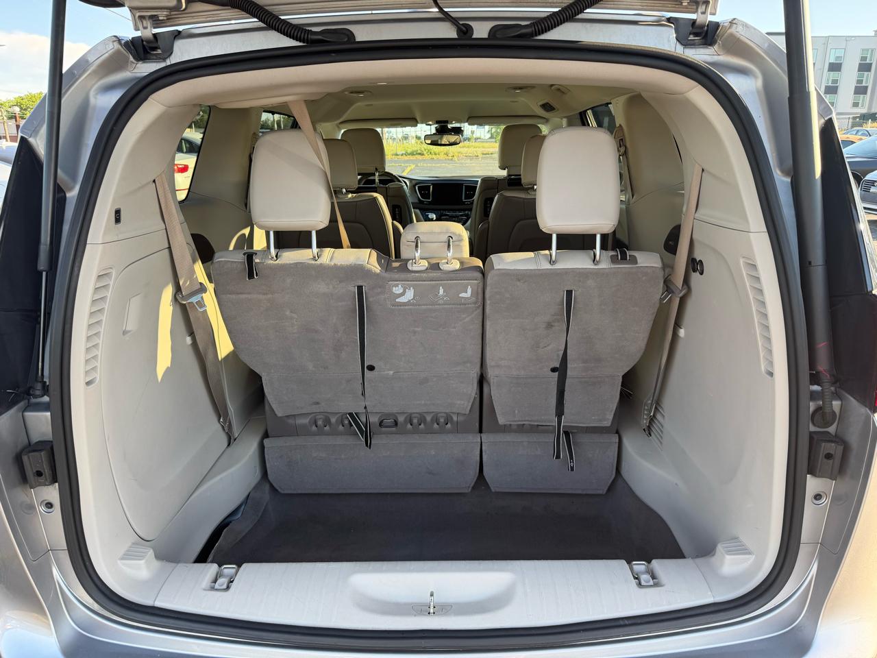 Chrysler Pacifica Touring-L Plus 2017