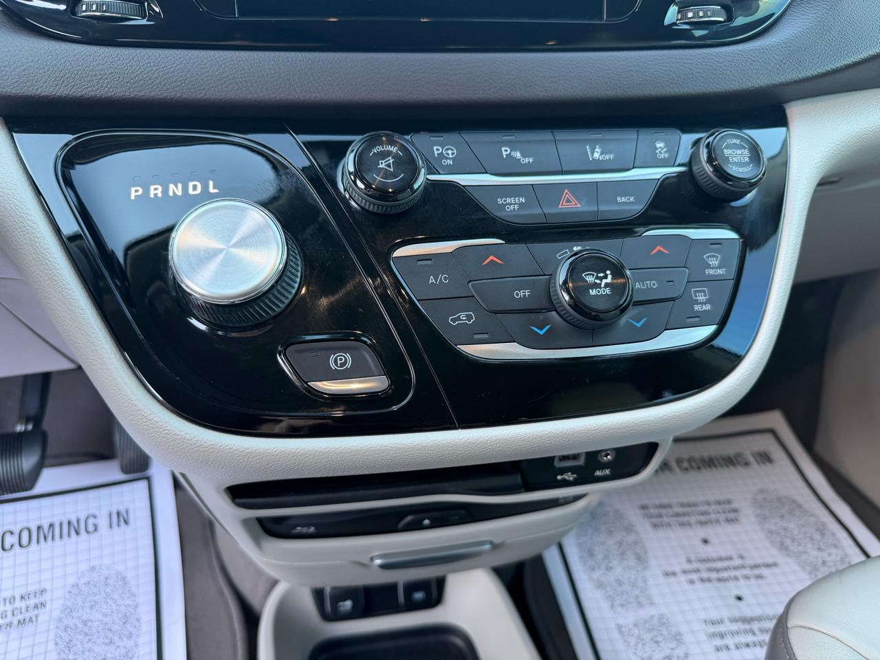 Chrysler Pacifica Touring-L Plus 2017