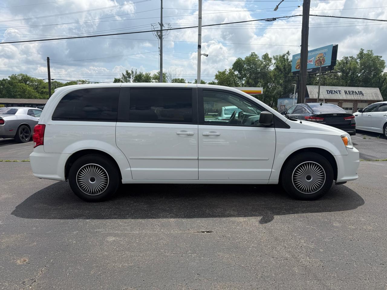 Dodge Grand Caravan SE 2017