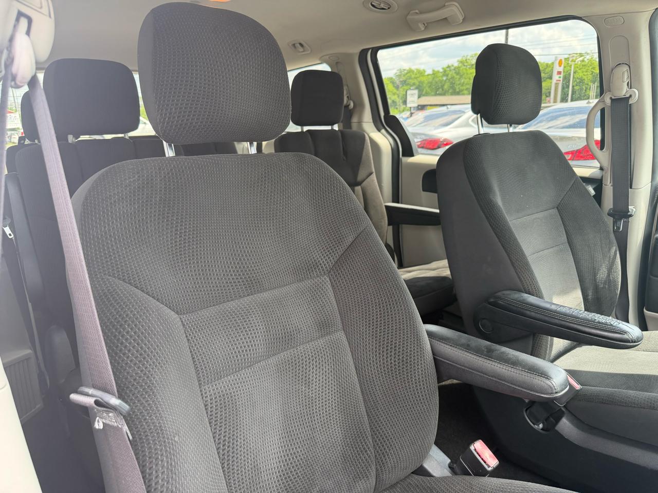 Dodge Grand Caravan SE 2017