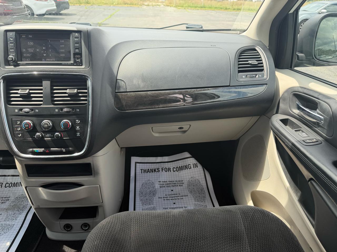 Dodge Grand Caravan SE 2017