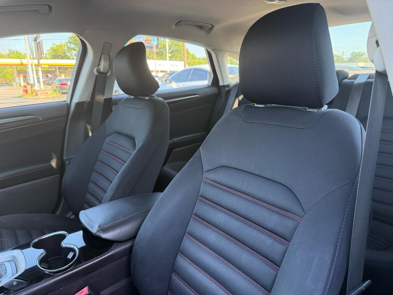 Ford Fusion SE AWD 2015