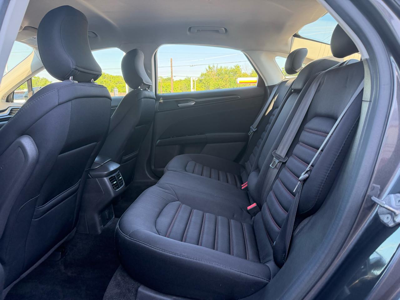 Ford Fusion SE AWD 2015