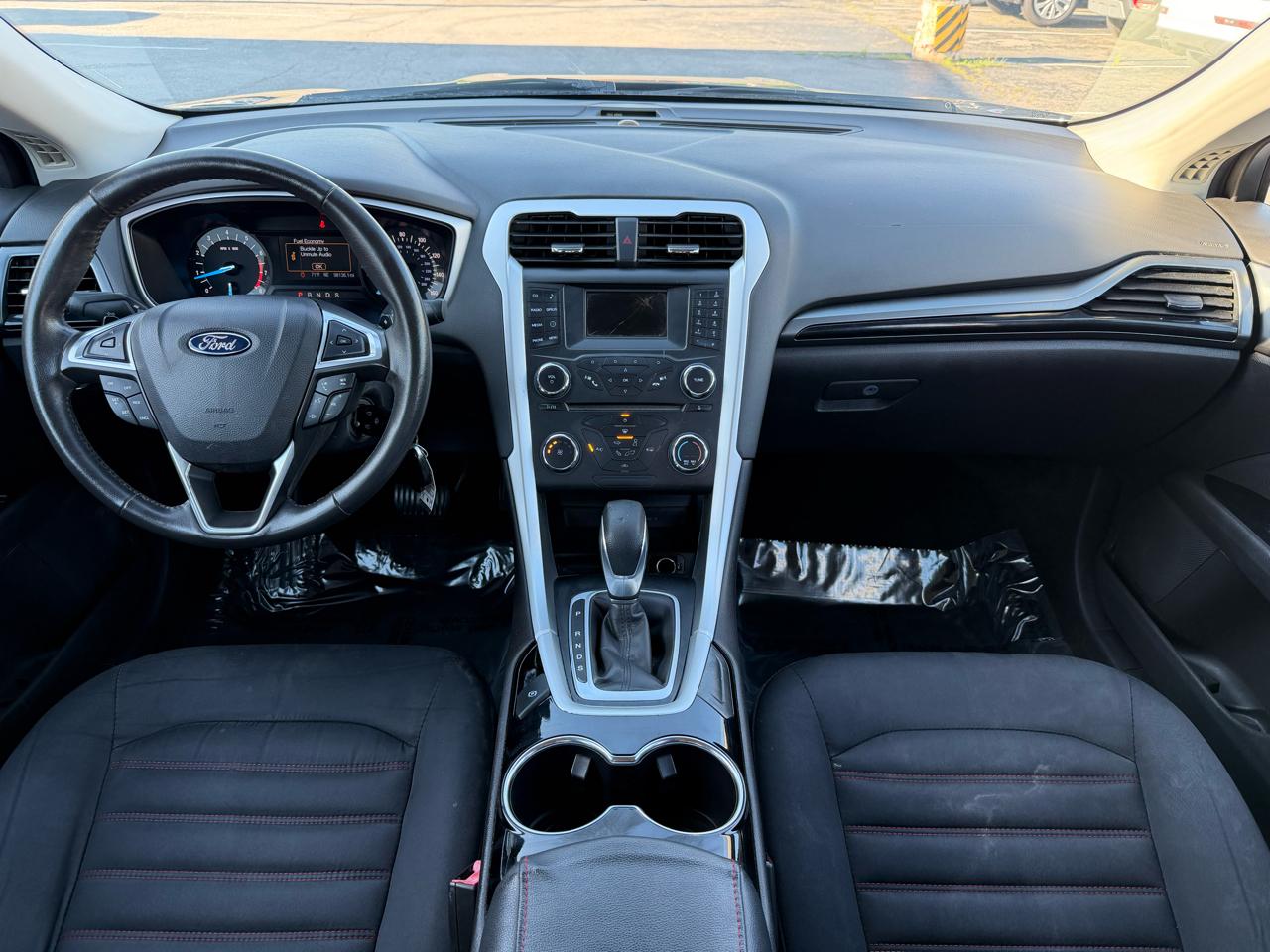 Ford Fusion SE AWD 2015