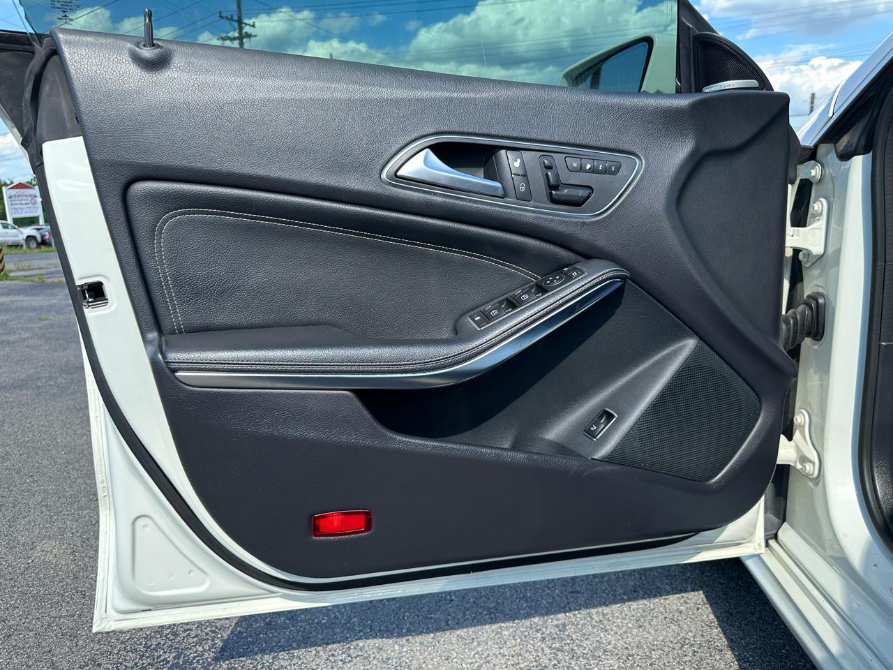 Mercedes-Benz CLA-Class CLA250 2014