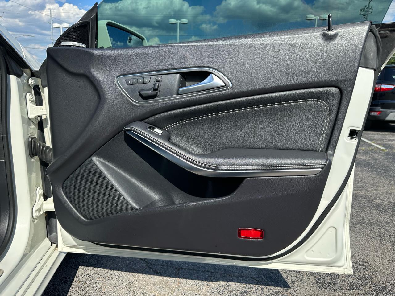 Mercedes-Benz CLA-Class CLA250 2014