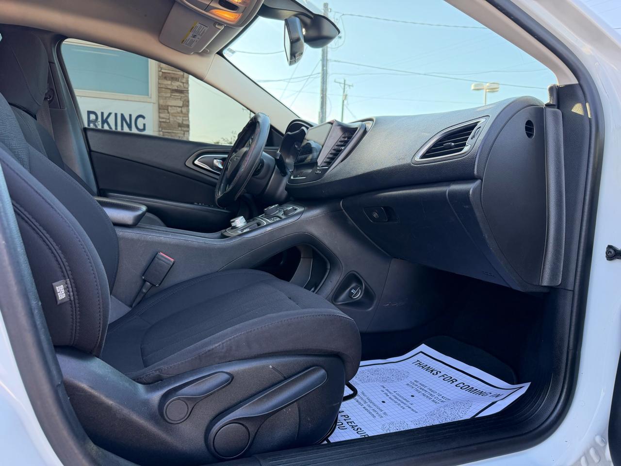 Chrysler 200 Limited 2015