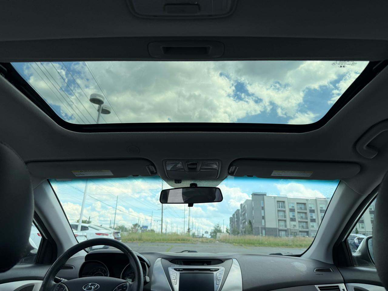 Hyundai Elantra Limited 2013