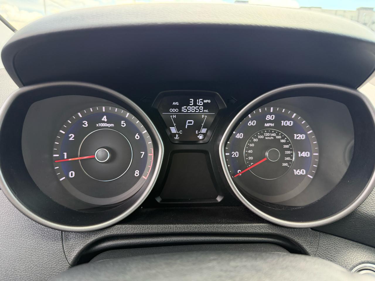 Hyundai Elantra Limited 2013
