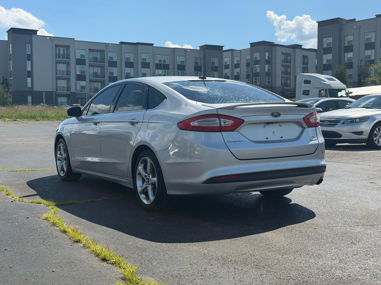 Ford Fusion SE 2016