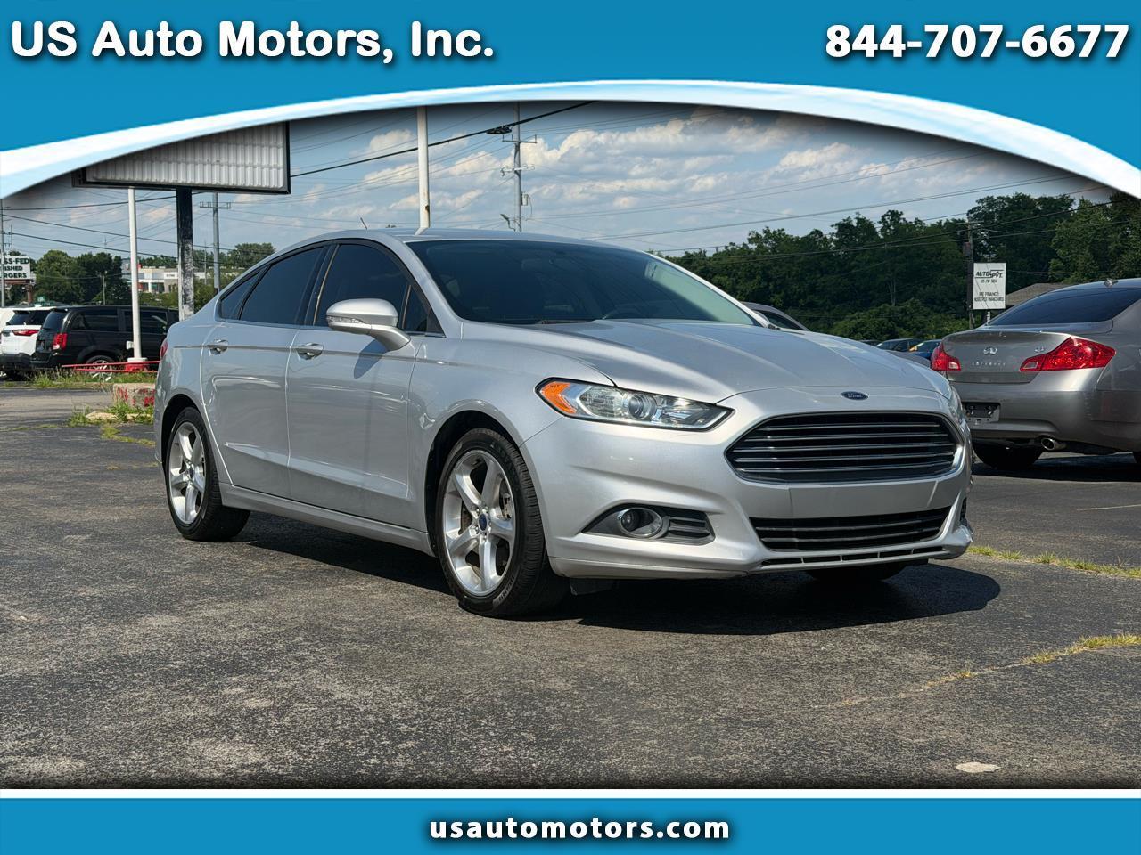 Ford Fusion SE 2016