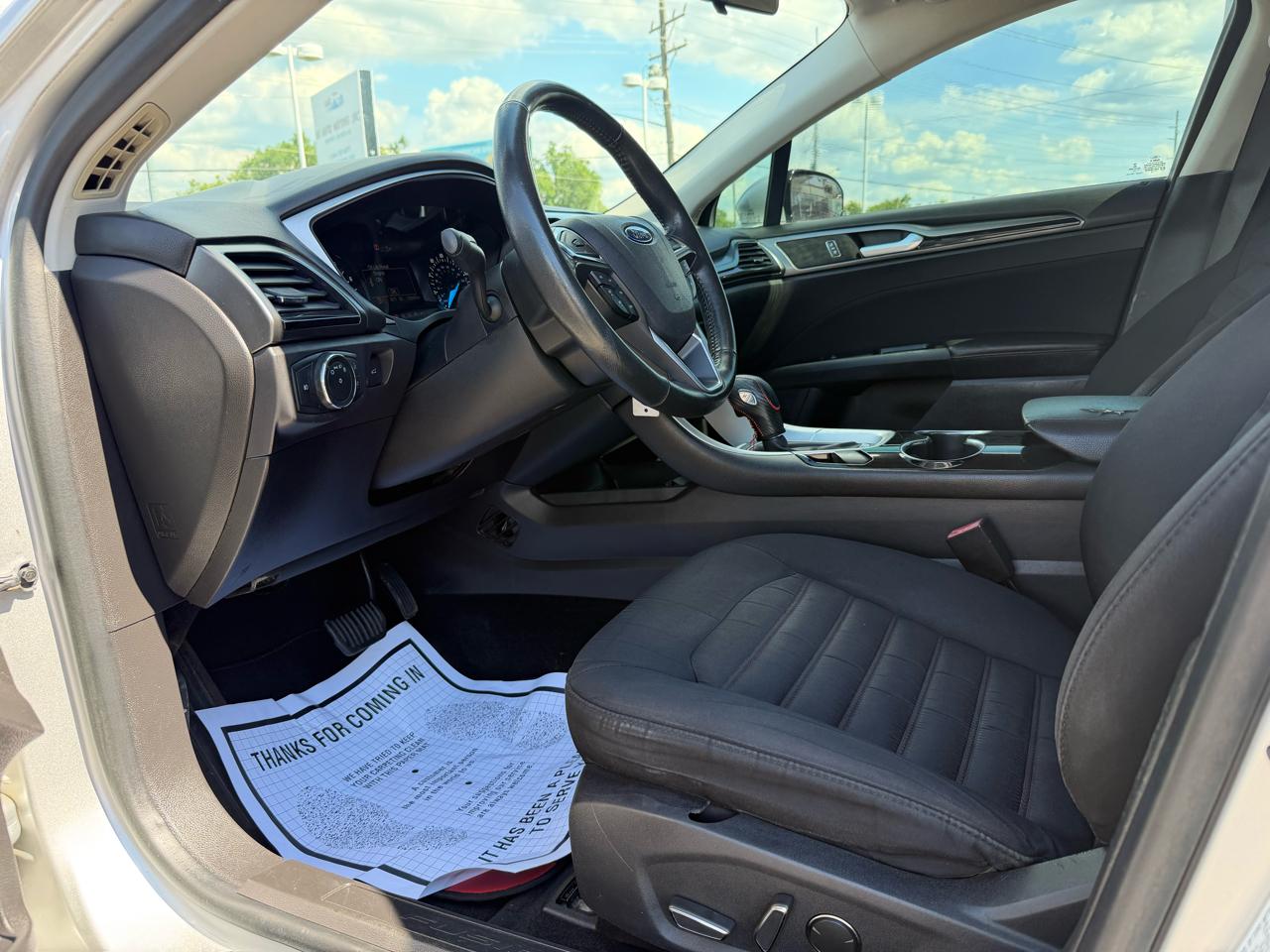 Ford Fusion SE 2016