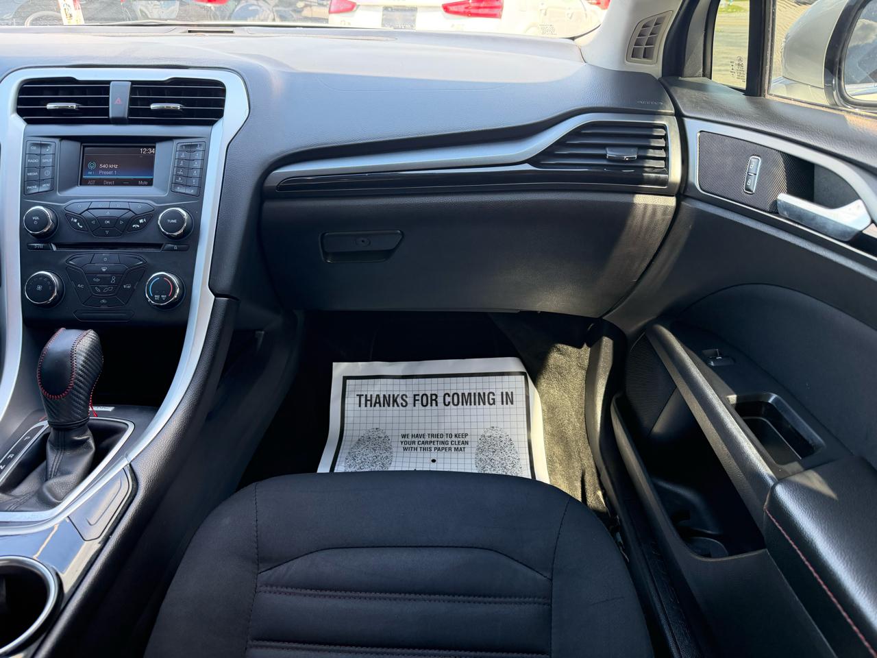 Ford Fusion SE 2016