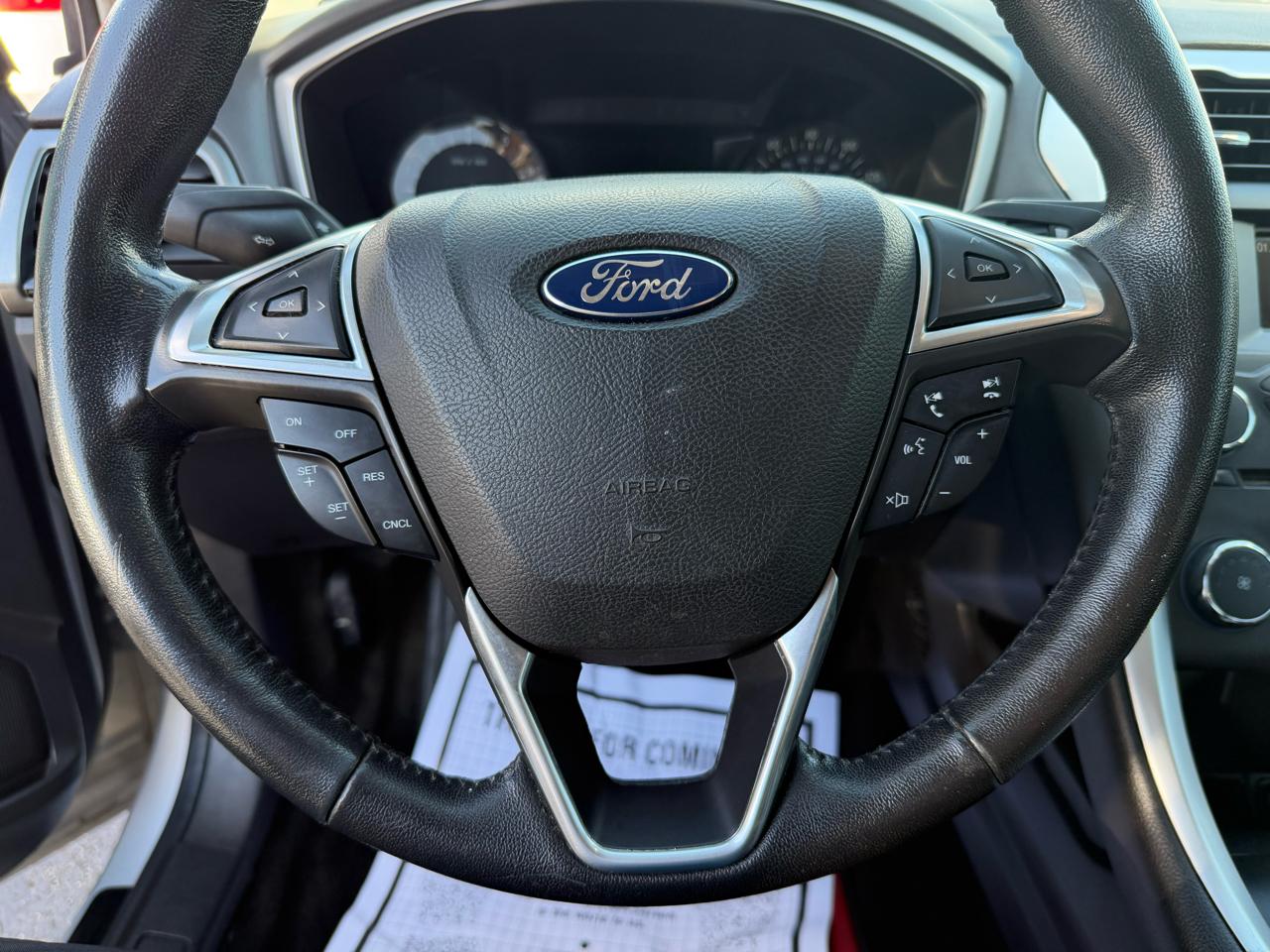 Ford Fusion SE 2016