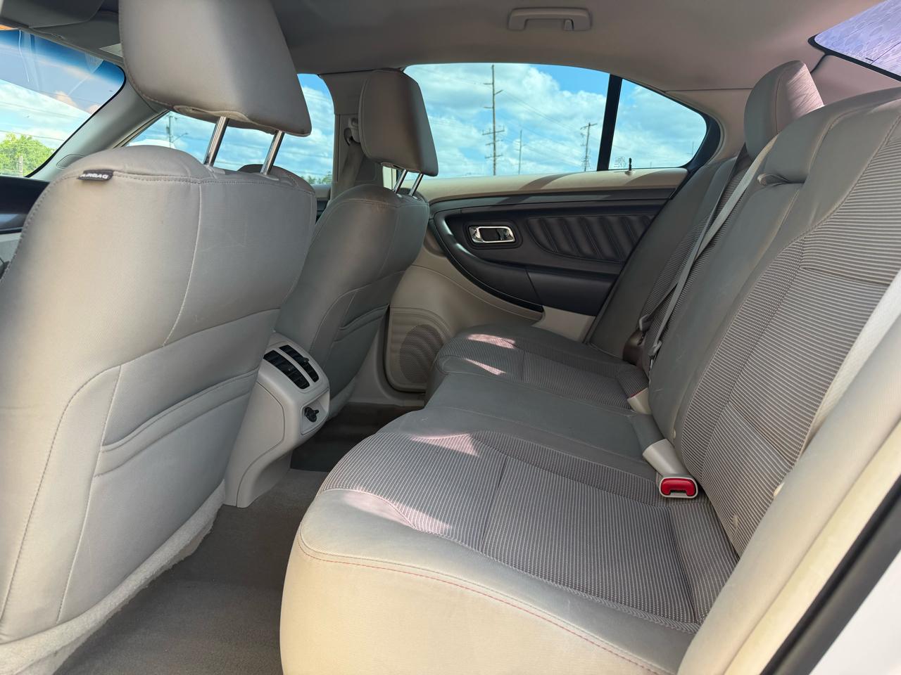Ford Taurus SEL FWD 2012