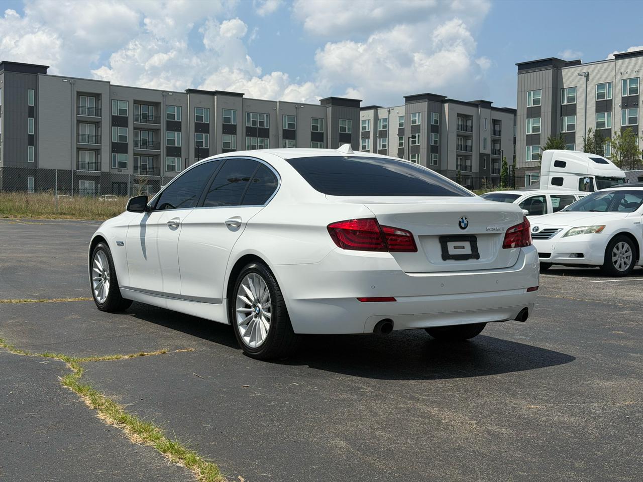 BMW 5-Series 535i 2013