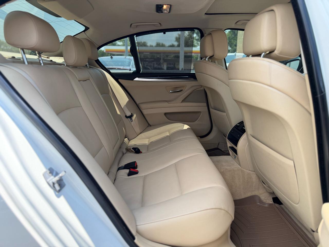 BMW 5-Series 535i 2013