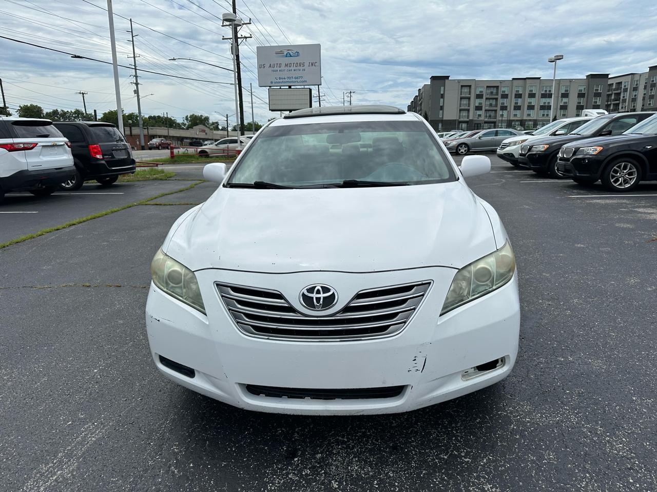 Toyota Camry Hybrid Sedan 2008