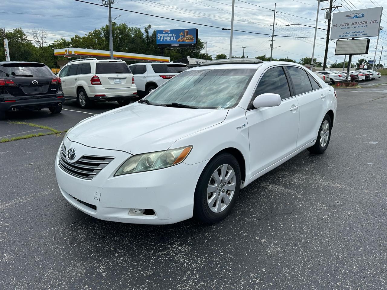 Toyota Camry Hybrid Sedan 2008