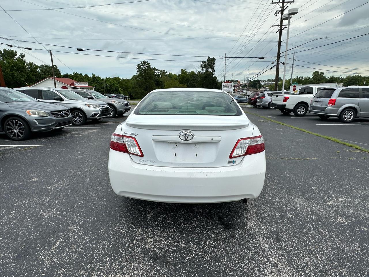 Toyota Camry Hybrid Sedan 2008