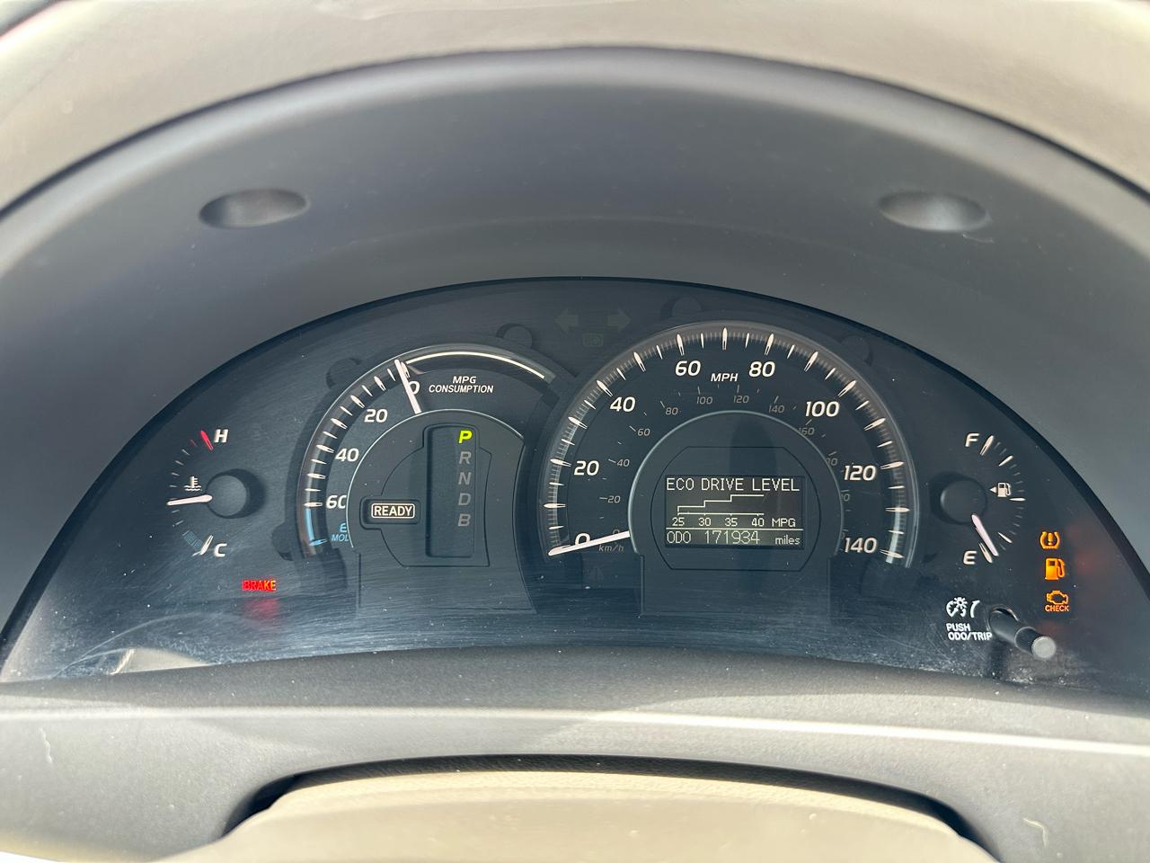 Toyota Camry Hybrid Sedan 2008