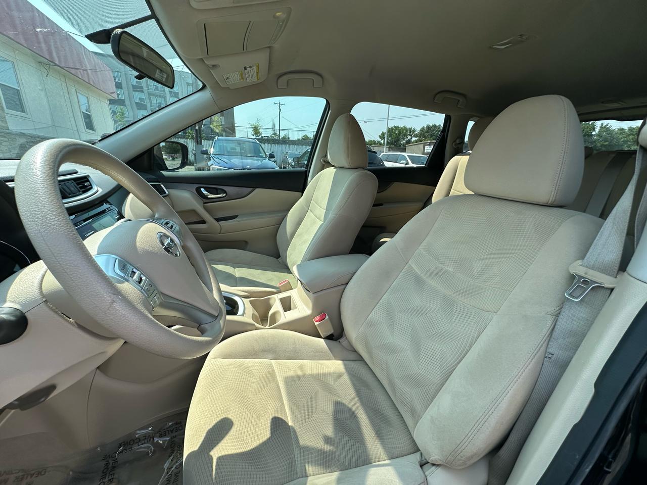 Nissan Rogue S 2WD 2014
