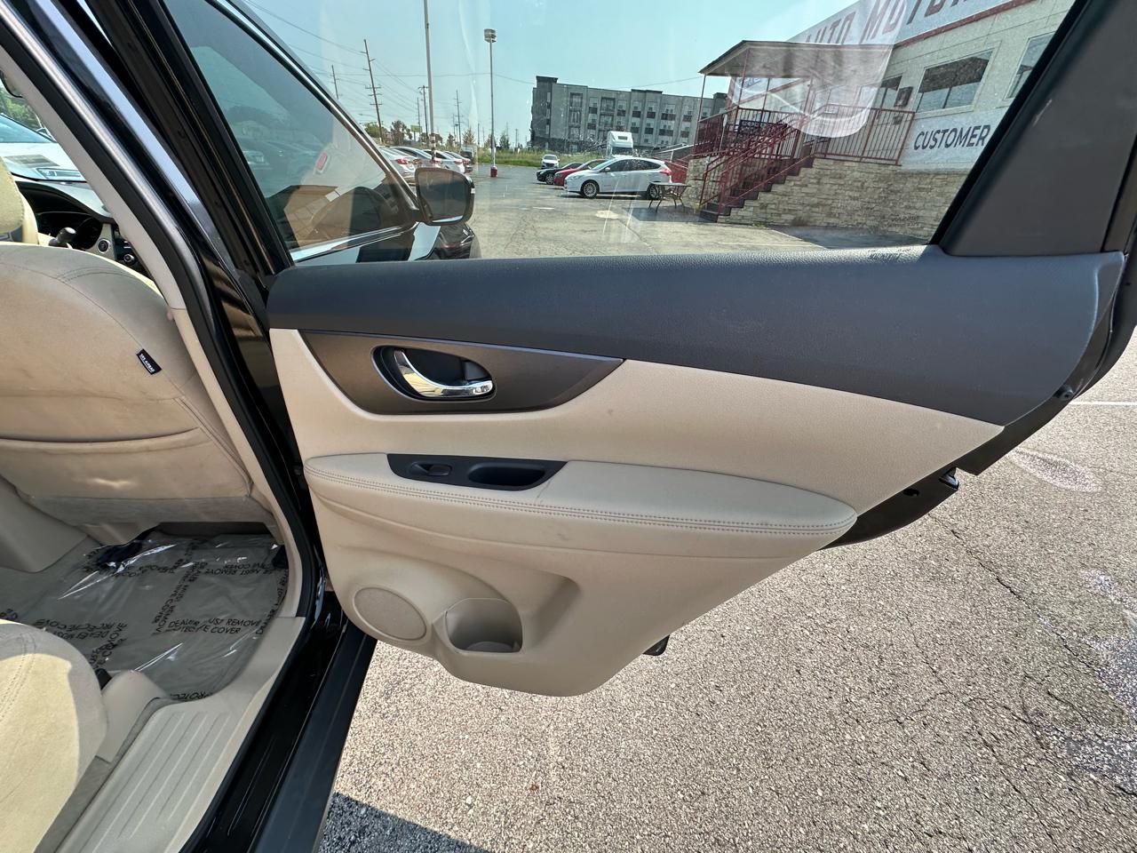 Nissan Rogue S 2WD 2014
