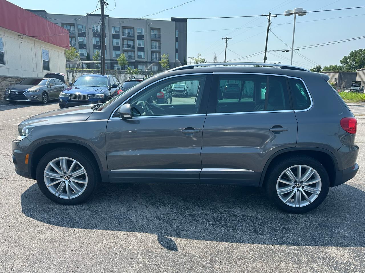 Volkswagen Tiguan S 4Motion 2012